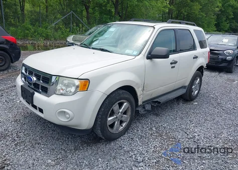 2011 Ford Escape Xlt from USA, damaged, VIN 1FMCU0D74BKC21967